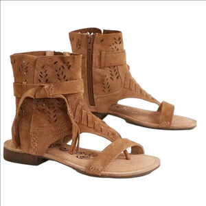 Naughty Monkey Cochise Leather Sandals Size 7.5